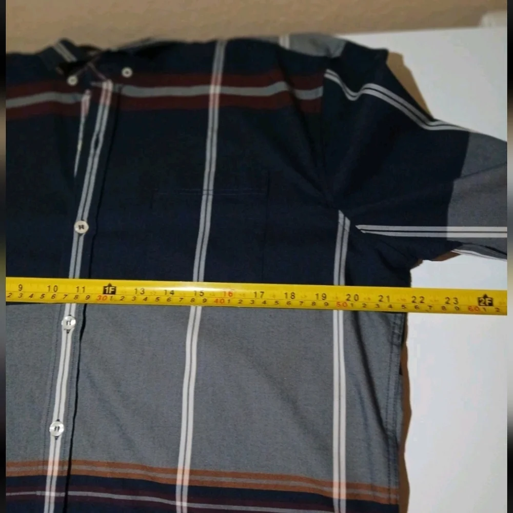 7 DIAMOND Long Sleeve Men's Size Large Multicolored Flannel button up - Picture 6 of 7